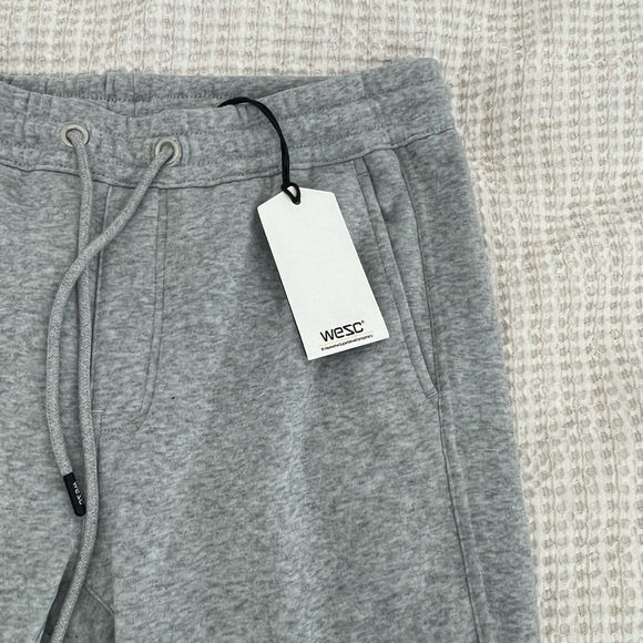 NWT unisex grey joggers - Picture 2 of 8